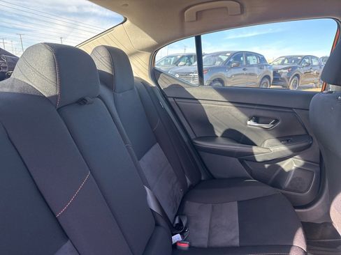 Certified 2021 Nissan Sentra SR image 21