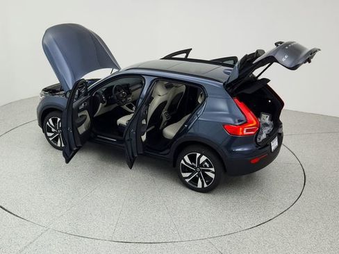 New 2026 Volvo XC40 B5 Ultra w/ Climate Package image 20