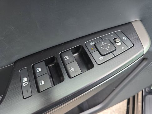 New 2025 Kia EV6 Wind image 29