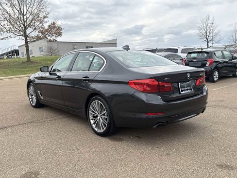 Used 2020 BMW 540i xDrive w/ Premium Package image 4