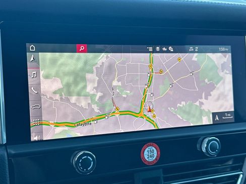 Used 2025 Porsche Macan Turbo image 19