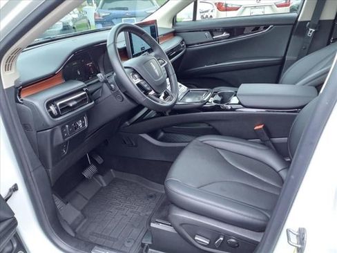 New 2022 Lincoln Nautilus Reserve image 30