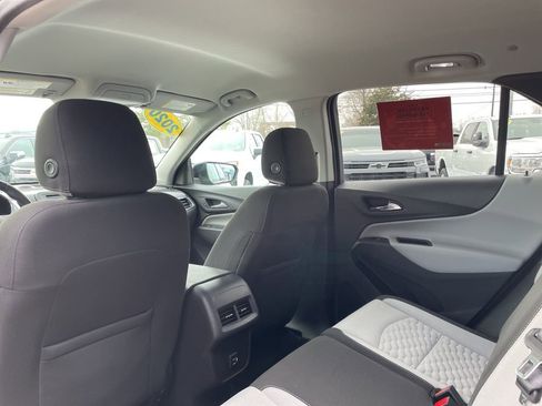 Used 2020 Chevrolet Equinox LT image 42