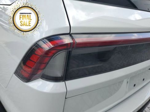 New 2025 Lincoln Navigator Black Label image 13