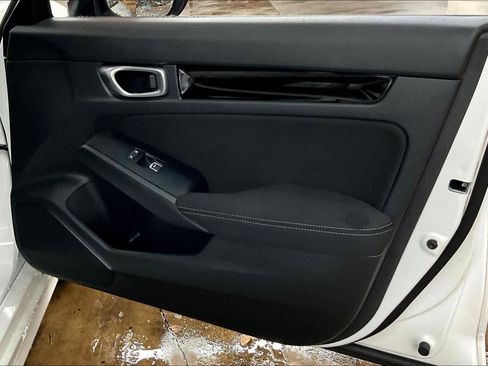 Used 2024 Honda Civic EX image 27