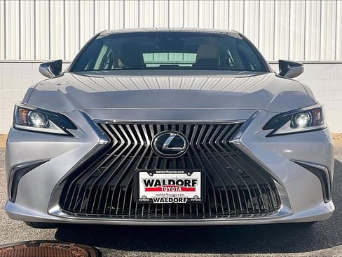 Used 2019 Lexus ES 350 image 3