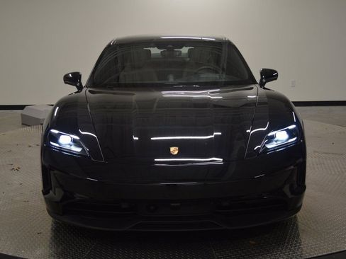 Used 2025 Porsche Taycan AWD/4WD image 10