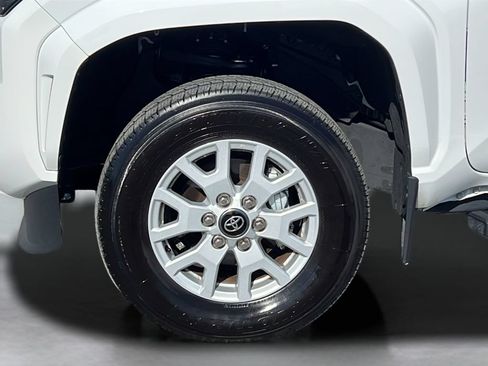 Used 2024 Toyota Tacoma SR5 RWD image 10
