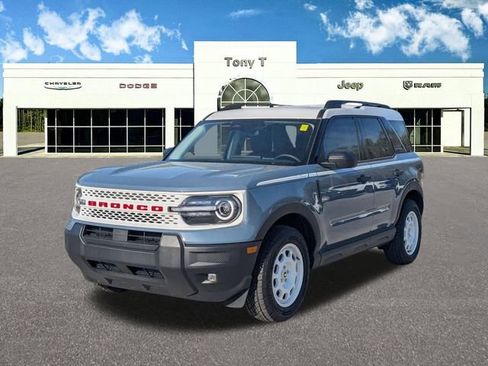 Used 2025 Ford Bronco Sport Heritage w/ Convenience Package AWD/4WD image 3