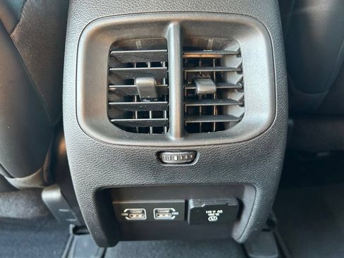 Used 2021 Jeep Cherokee Latitude Lux w/ Comfort/Convenience Group FWD image 54