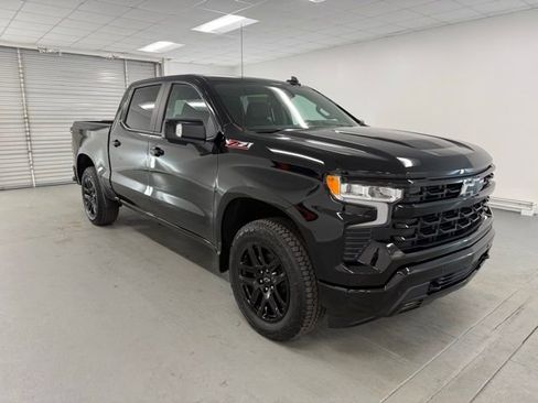 New 2026 Chevrolet Silverado 1500 RST image 3