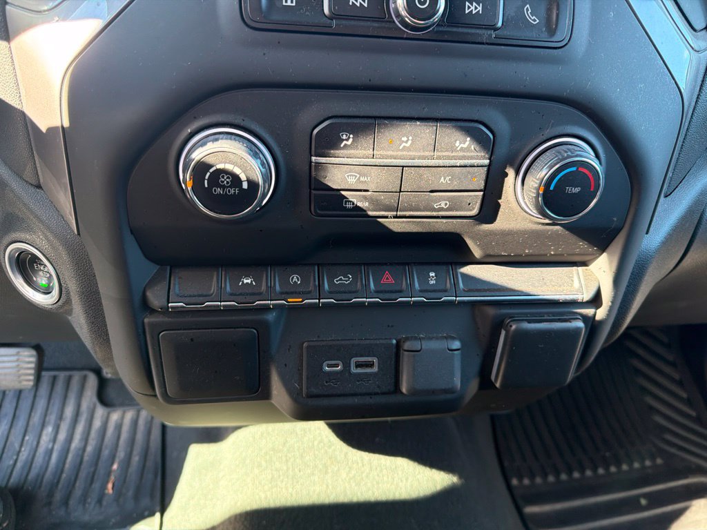 Used 2022 Chevrolet Silverado 1500 Custom AWD/4WD image 21
