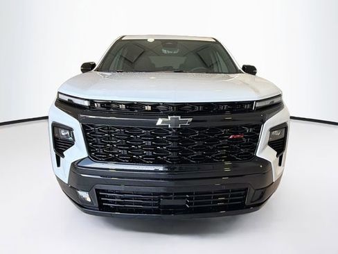 New 2026 Chevrolet Traverse RS image 2