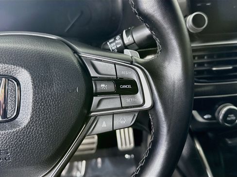 Used 2021 Honda Accord Sport image 15