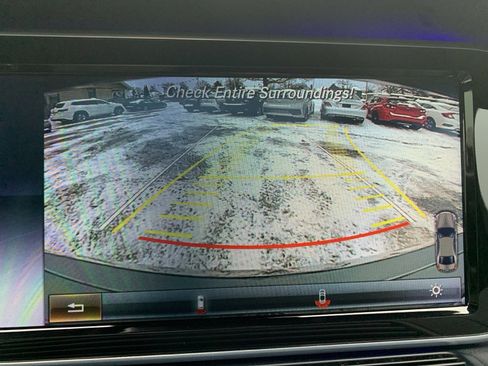 Used 2015 Mercedes-Benz S 550 4dr Sdn S 550 4MATIC image 19