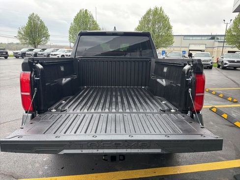 New 2026 Toyota Tacoma SR5 AWD/4WD image 19