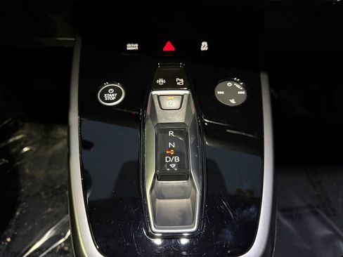 Used 2023 Audi Q4 e-tron Premium w/ Convenience Package image 16