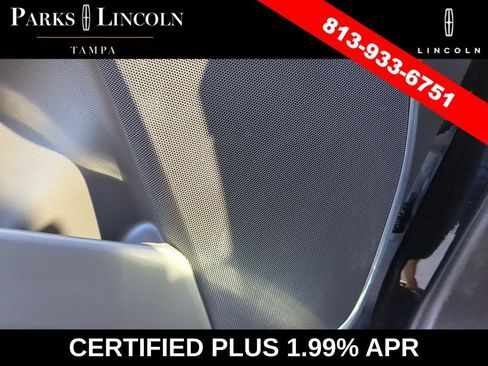 Used 2022 Cadillac Escalade Premium Luxury AWD/4WD image 19