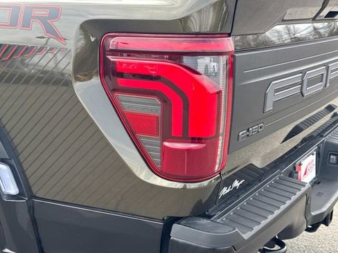 Used 2025 Ford F150 Raptor AWD/4WD image 14