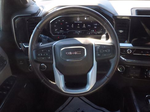Used 2023 GMC Sierra 1500 SLT w/ SLT Premium Plus Package image 9