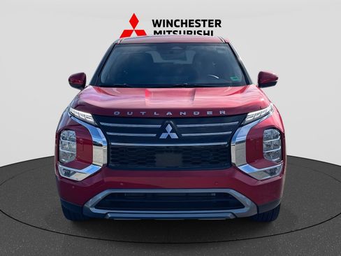 New 2025 Mitsubishi Outlander SE image 6