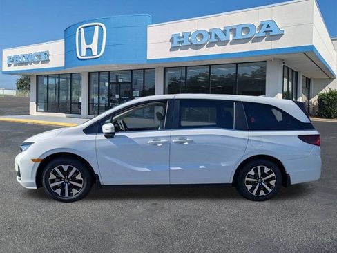 New 2026 Honda Odyssey EX-L image 7