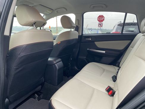 Used 2016 Subaru Crosstrek 2.0i Limited w/ Popular Package #2 image 14