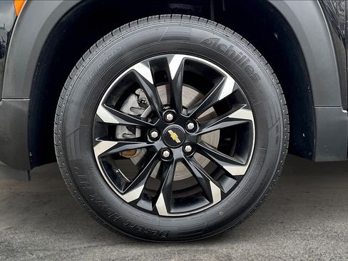 Used 2022 Chevrolet TrailBlazer LT w/ Confidence II Package image 8