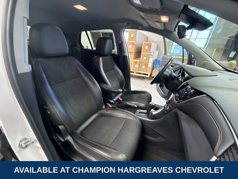 Certified 2019 Chevrolet Trax LT w/ Redline Edition FWD image 36