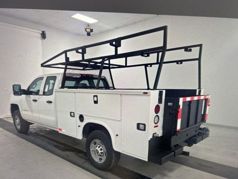 Used 2015 Chevrolet Silverado 2500 W/T w/ WT Fleet Convenience Package image 4