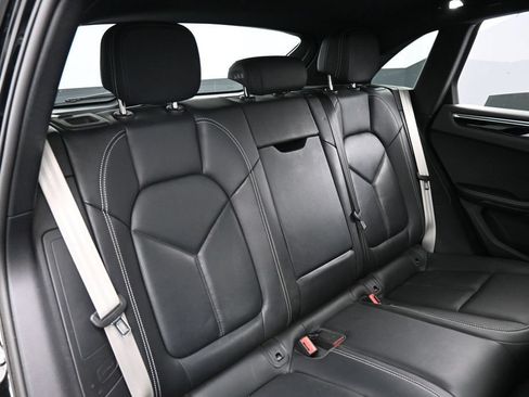 Certified 2023 Porsche Macan S AWD/4WD image 26