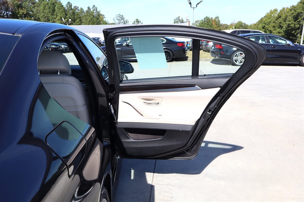 Used 2014 BMW 535i Sedan RWD image 37