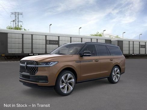 New 2026 Lincoln Navigator Black Label w/ Black Label Special Edition AWD/4WD image 1