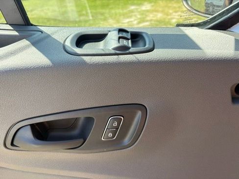 New 2025 Ford Transit 150 Low Roof image 22