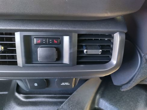 Used 2025 Ford F150 Lariat w/ Equipment Group 502A High image 24