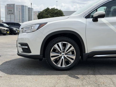 Used 2022 Subaru Ascent Limited w/ Technology Package AWD/4WD image 10
