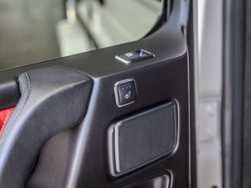 Used 2016 Mercedes-Benz G 63 AMG 4MATIC image 54