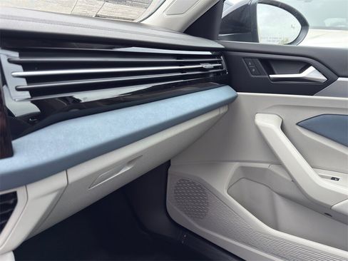 New 2026 Volkswagen Jetta SE image 20