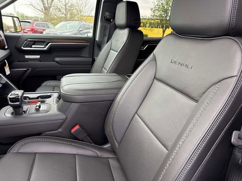 New 2026 GMC Sierra 1500 Denali image 17
