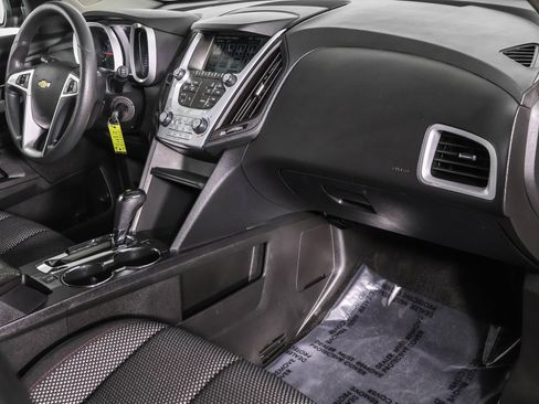 Used 2016 Chevrolet Equinox LT image 42
