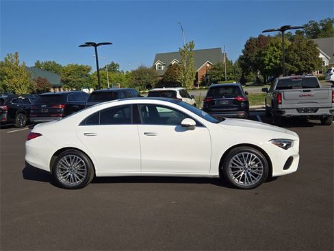 Used 2025 Mercedes-Benz CLA 250 4MATIC image 2