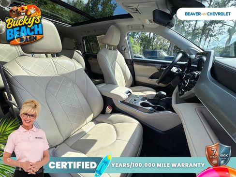 Used 2023 Toyota Highlander Platinum FWD image 29