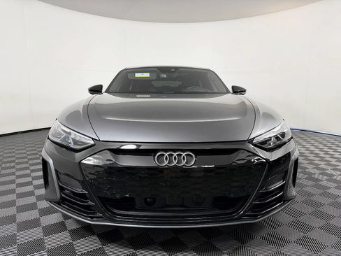 Used 2022 Audi e-tron GT Prestige w/ Prestige Package AWD/4WD image 4