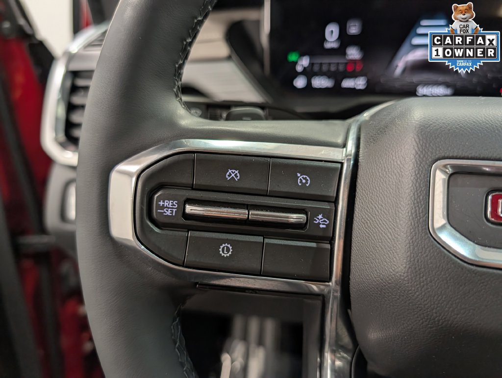 Used 2024 GMC Acadia Elevation AWD/4WD image 19