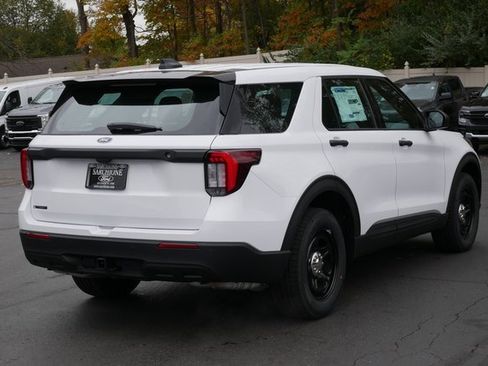 New 2026 Ford Explorer 4WD Police Interceptor image 10