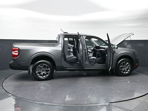 Used 2025 Ford Maverick XLT image 41