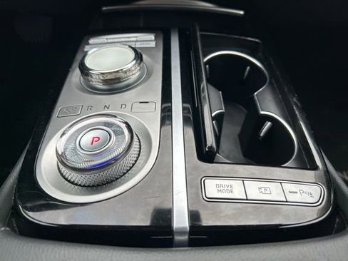 Used 2023 Genesis G80 2.5T image 33