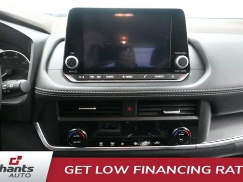 Used 2023 Nissan Rogue SV AWD/4WD image 16
