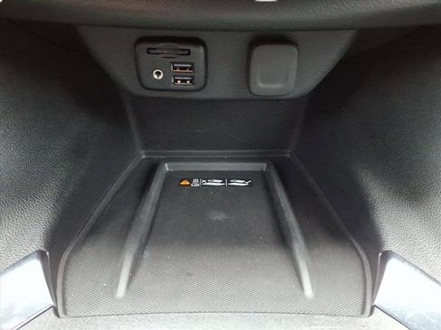 Used 2023 Chevrolet Traverse Premier w/ Redline Edition image 22