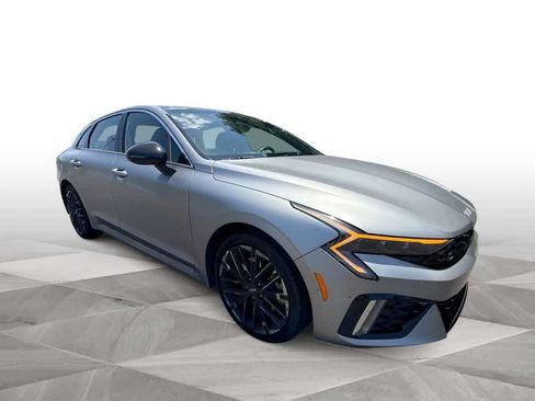Certified 2026 Kia K5 GT FWD image 2